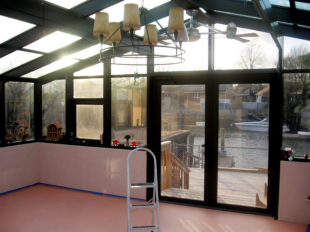 Straight eave double pitch conservatory