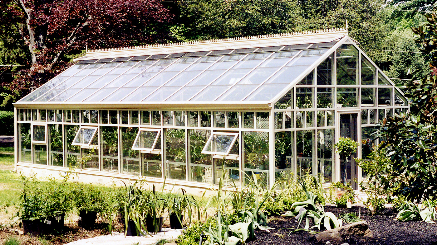 Straight eave double pitch Greenhouse