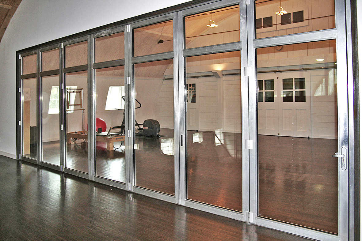 Bifold doors/folding glass wall.