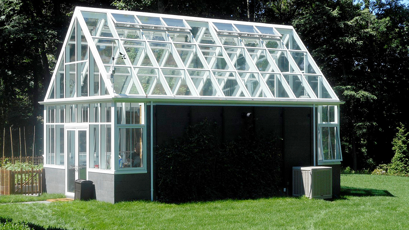 Straight eave double pitch Greenhouse