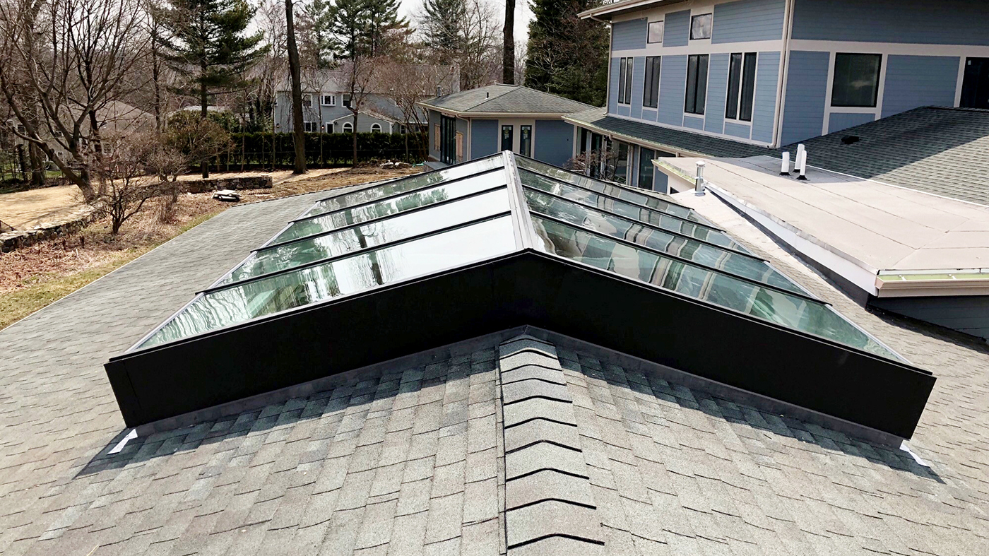 Straight eave double pitch skylight 