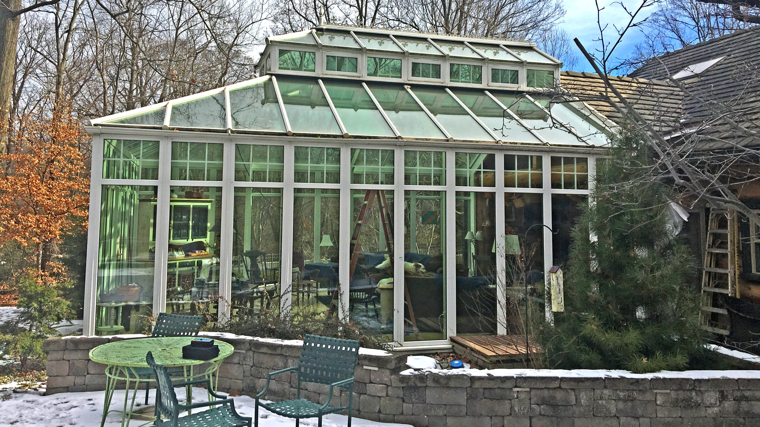 Replacement glass for straight eave double pitch conservatory.