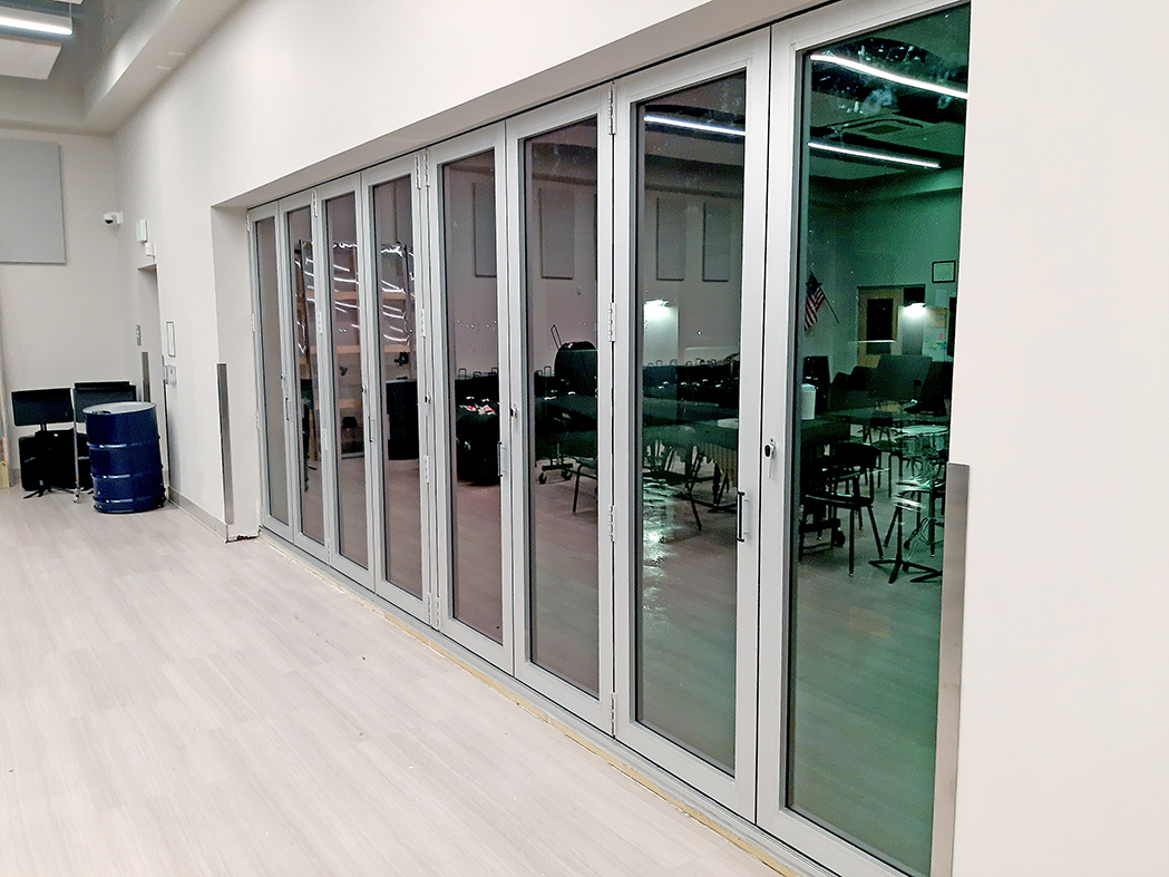 One eight-panel bifold door unit with a floating jamb