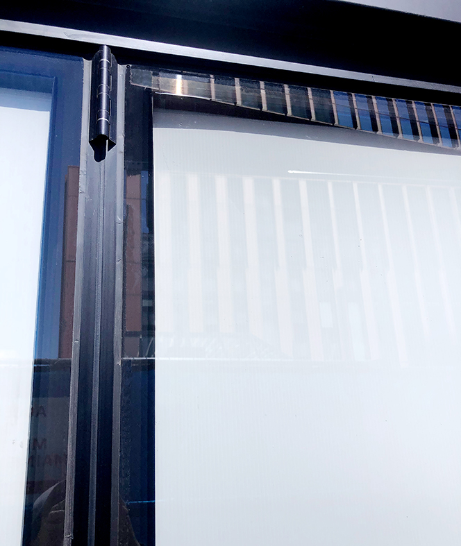 Structurally-glazed bifold door system