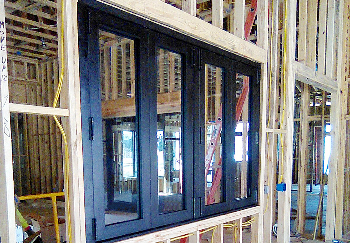 One four-panel G2 outfold split-wall bifold window unit.