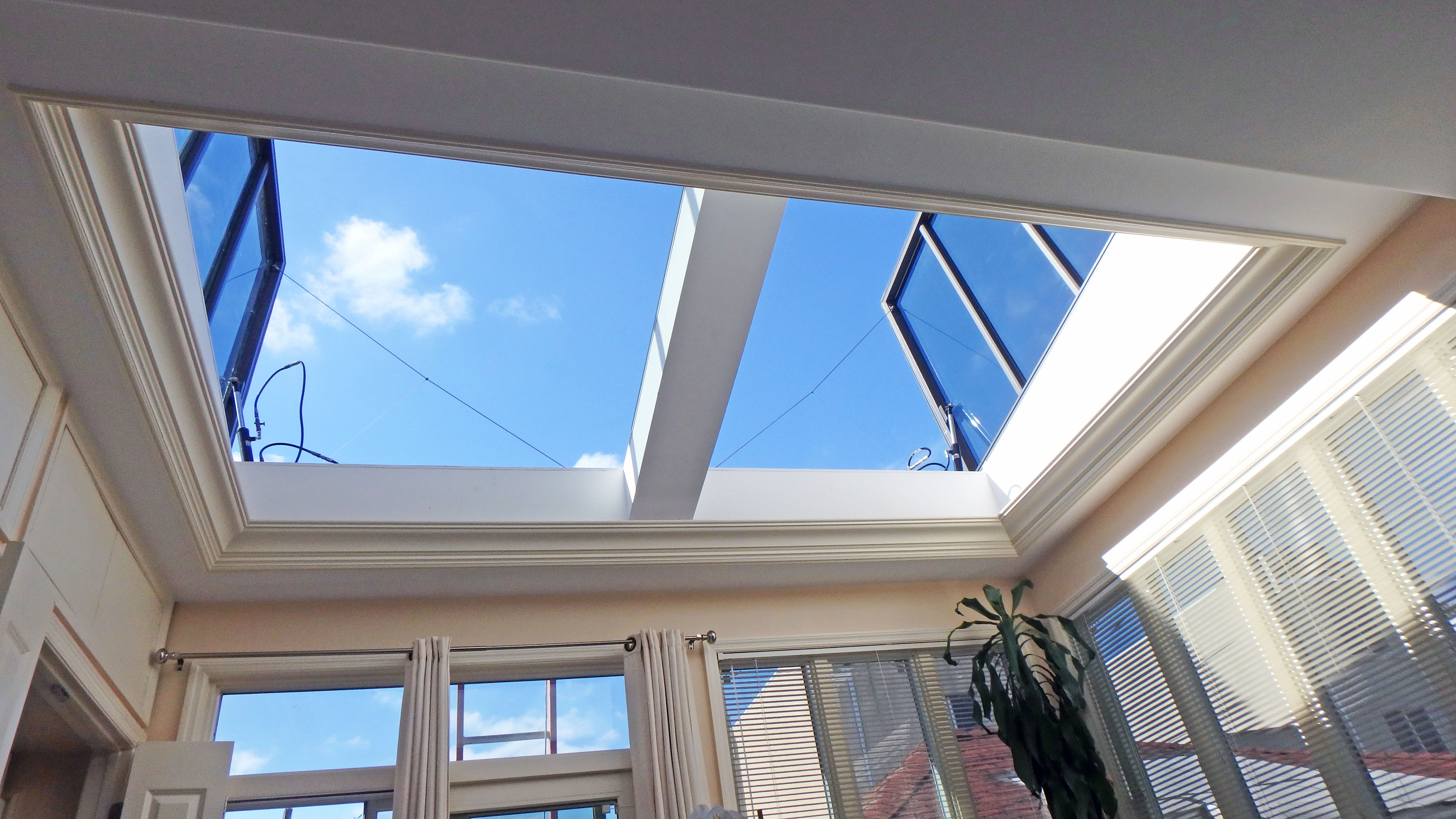 90 Degree Operable Skylights Solar Innovations®